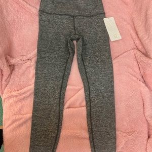 lululemon wunder under tight hr 8